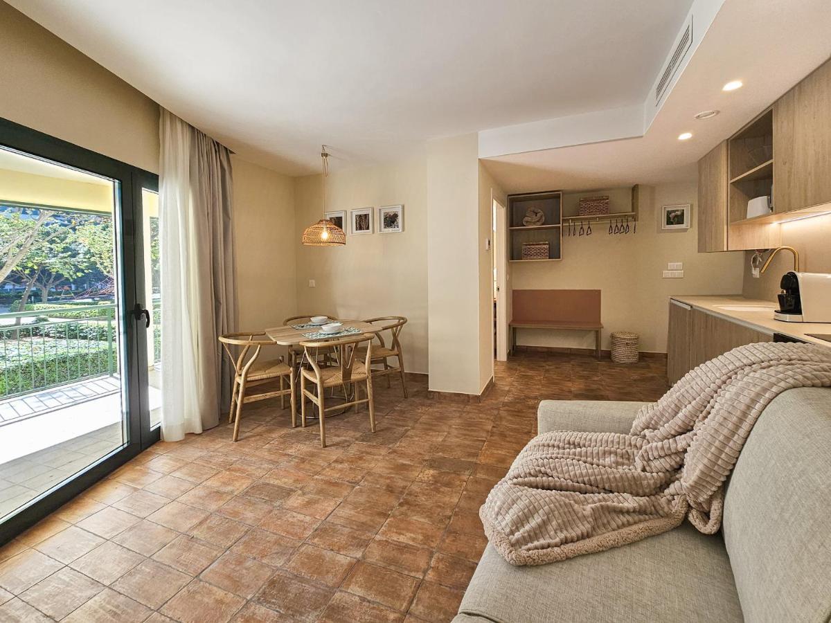 Apartamentos Las Ciencias Studio Y Valencia Exteriör bild